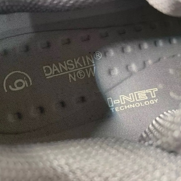 Danskin Now Women’s Size 6 Sneakers White Gray I-Net Technology Shape Up Toning - Picture 11 of 16